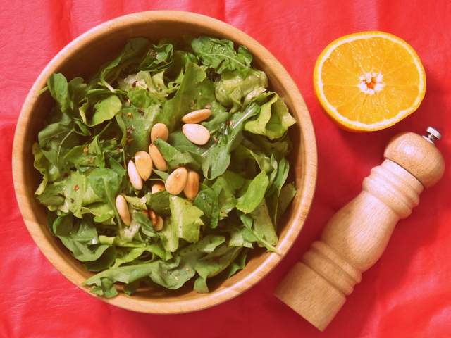 Ensaladas Fáciles: Lechuga y Rúcula Picantona