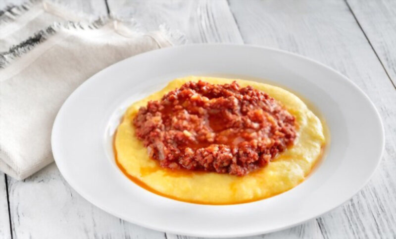 Polenta con tuco