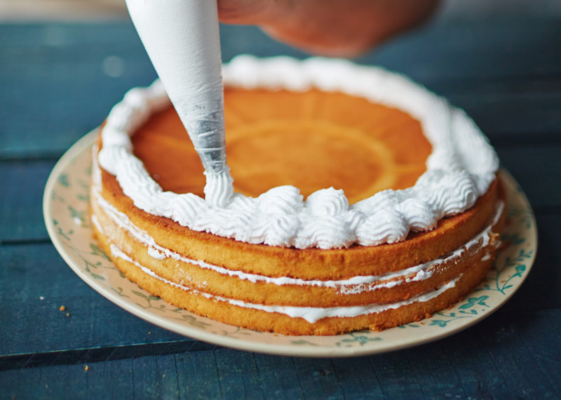 Tarta decorada con buttercream