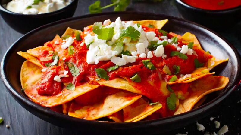 receta fácil de chilaquiles rojos